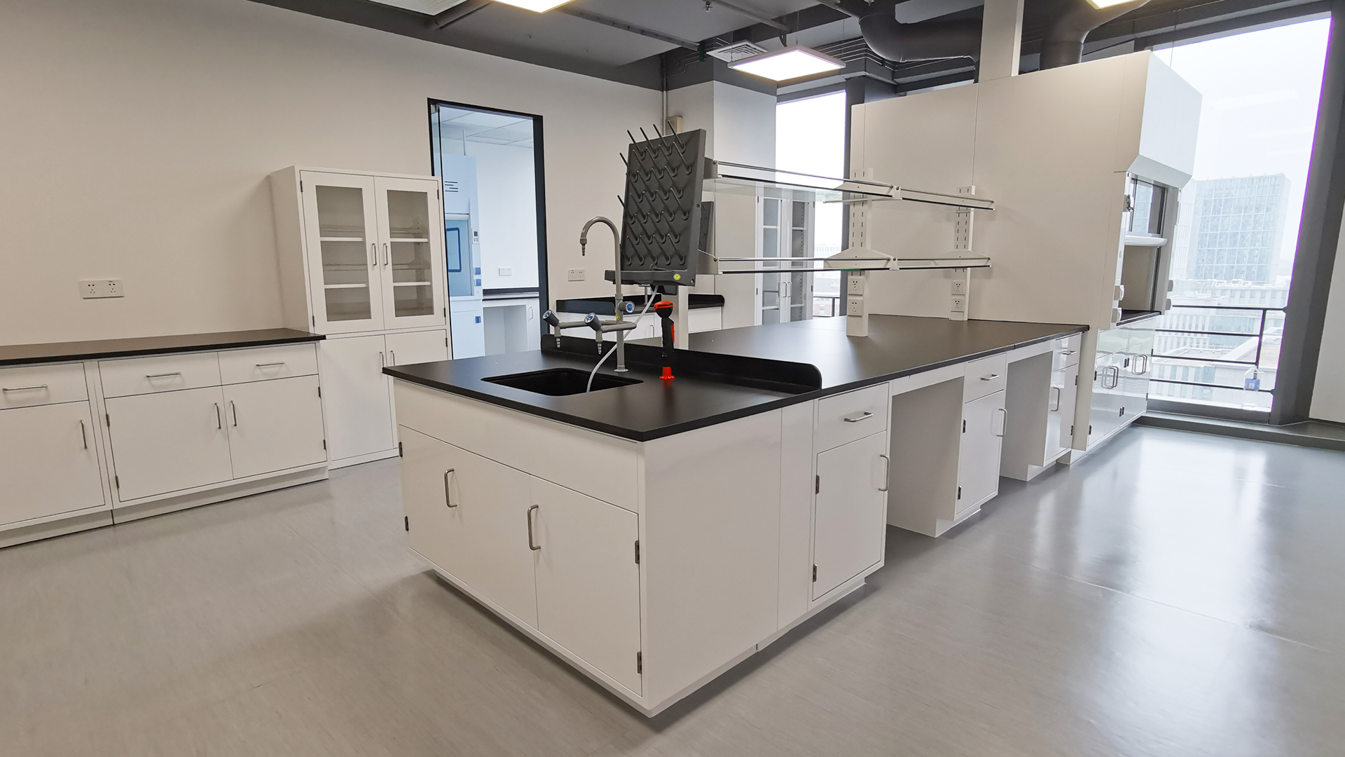 凈化車間恒溫恒濕的原理以及空調(diào)的選擇